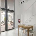 Apartament Madalena Village 2 - Centre By Hd *
