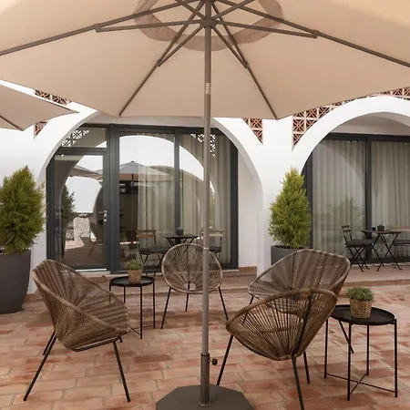 Madalena Village 2 - Centre By Hd Faro